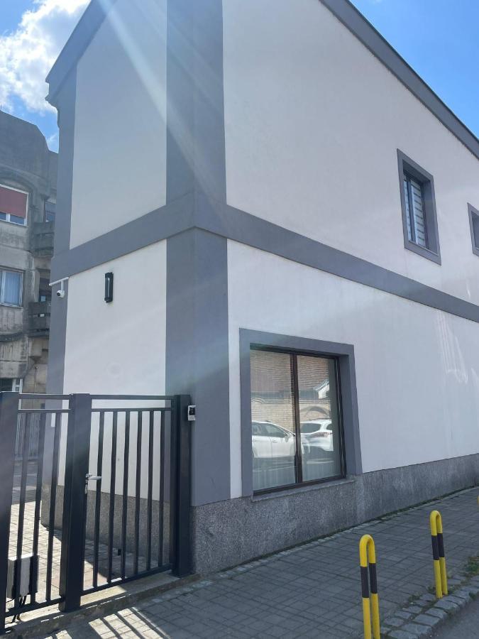 Morpheus Apartmani Сремска Митровица Екстериор снимка