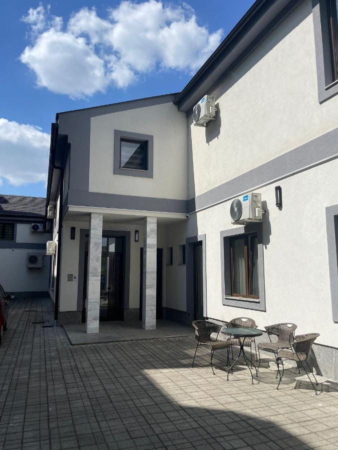 Morpheus Apartmani Сремска Митровица Екстериор снимка