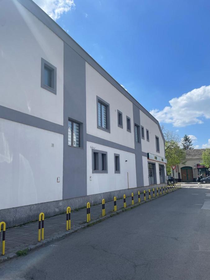 Morpheus Apartmani Сремска Митровица Екстериор снимка