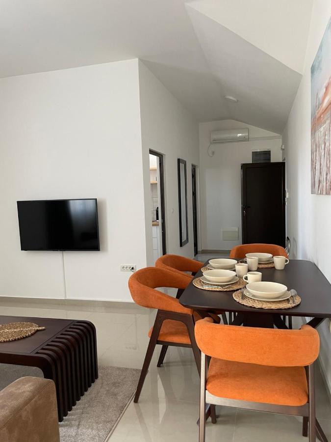Morpheus Apartmani Сремска Митровица Екстериор снимка