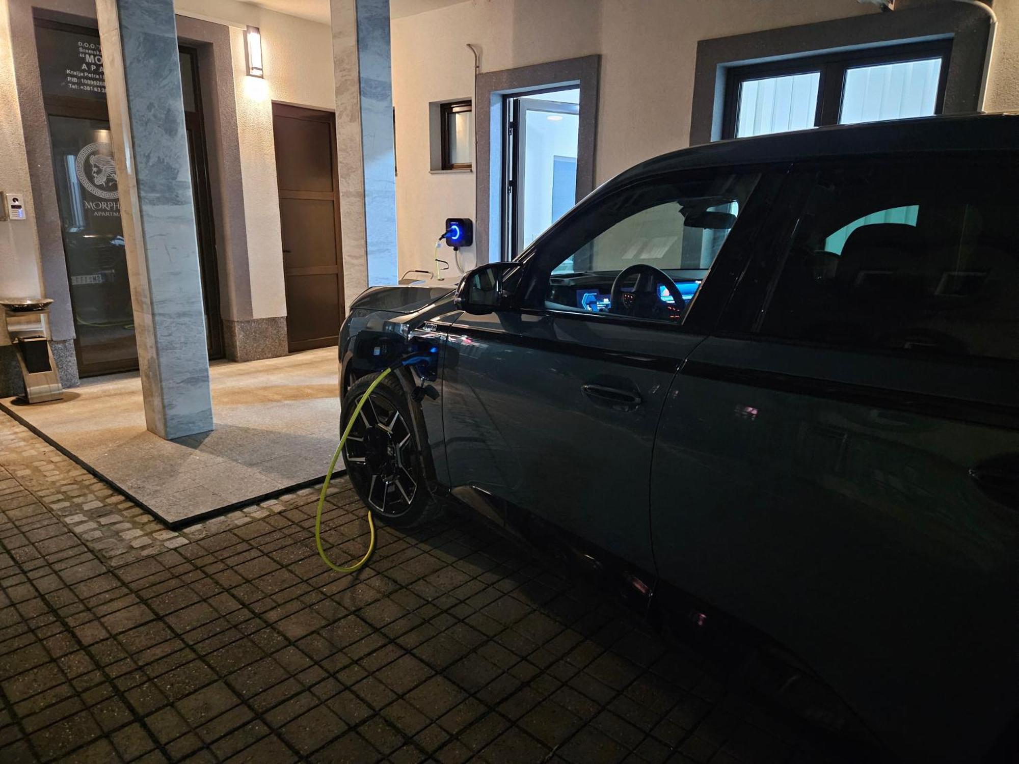 Morpheus Apartmani Сремска Митровица Екстериор снимка